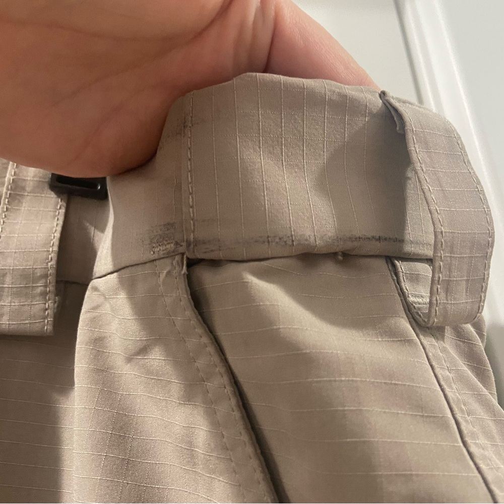 5.11 tactical tan pants 40x36 inspect last photos for damage 40 x 36 - Picture 13 of 14